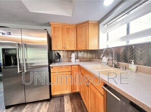 2944 Kona Trail in Flagstaff, AZ - Foto de edificio - Building Photo