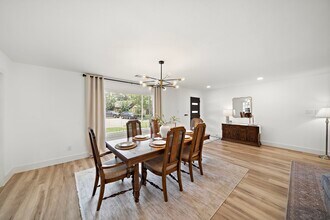 4903 Candleglow Dr in Houston, TX - Building Photo - Building Photo