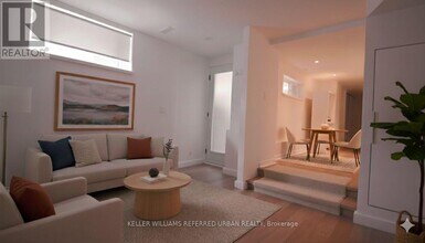 444 Margueretta St in Toronto, ON - Building Photo - Building Photo