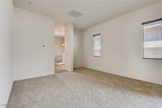 408 Cadence View Way in Henderson, NV - Building Photo - Building Photo