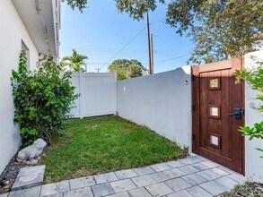 3219 W San Juan St in Tampa, FL - Building Photo - Building Photo