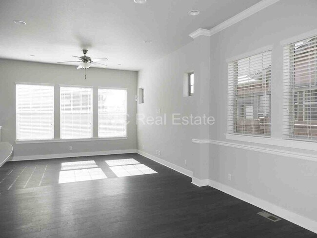 5971 Boston St in Denver, CO - Building Photo - Building Photo