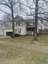 6300 Camden Ct in Crestwood, KY - Building Photo