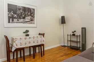 317 E 75th St-Unit -#A6 in New York, NY - Building Photo - Building Photo