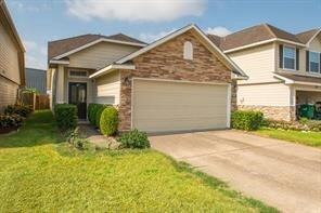 8927 Windfern Trace Dr in Houston, TX - Building Photo