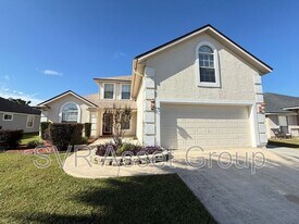 3343 Burgandy Branch Dr in Orange Park, FL - Building Photo