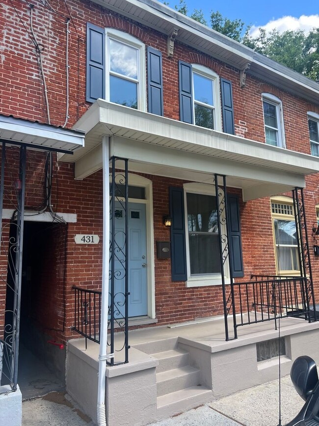 property at 431 Arch St