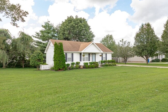 property at 900 Granny White Rd