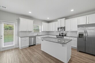 33 North St in Canton, GA - Building Photo - Building Photo