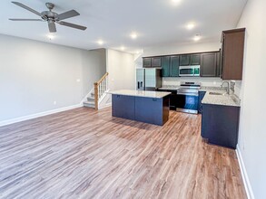 4861 Ancient Glacier Ln in Knoxville, TN - Building Photo - Building Photo