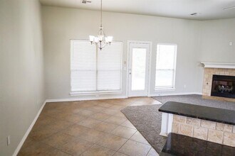 2704 NE 129th St in Edmond, OK - Building Photo - Building Photo