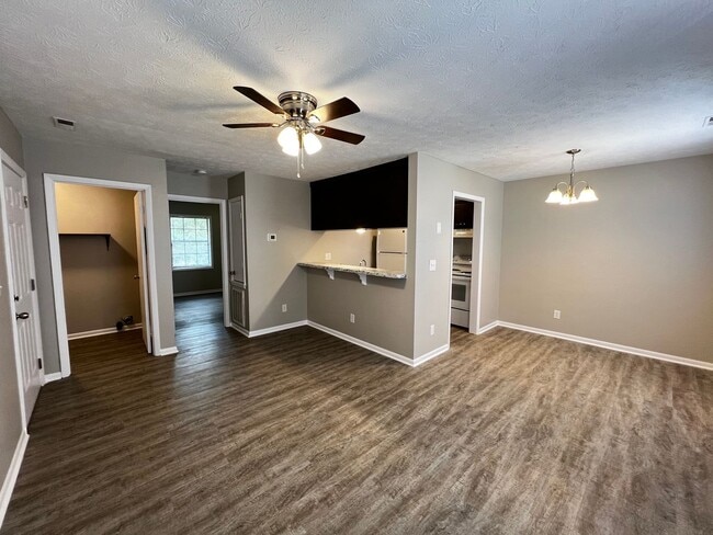 1429D Ireland Dr in Fayetteville, NC - Building Photo - Building Photo