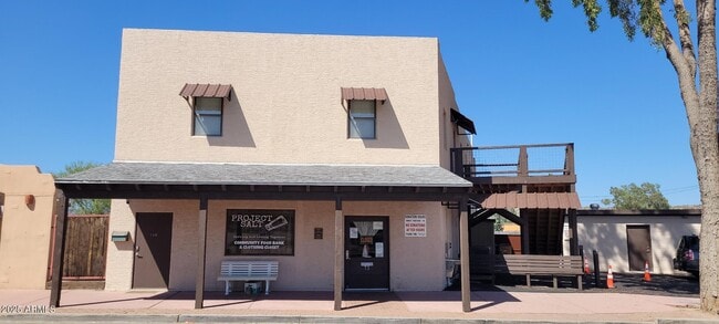 property at 73 S Tegner St