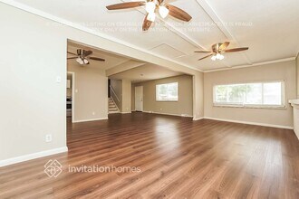 402 S Robb Way in Lakewood, CO - Building Photo - Building Photo