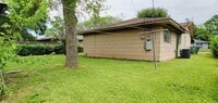 10818 Long Gate Dr photo'