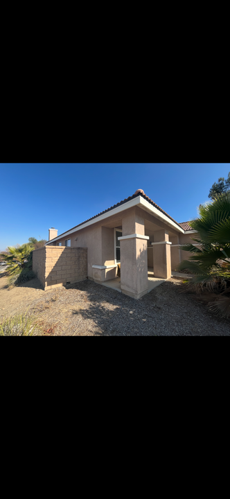 24946 Mandarin Ct in Wildomar, CA - Building Photo