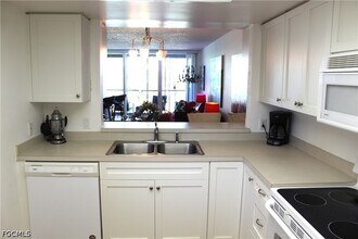 25806 Cockleshell Dr in Bonita Springs, FL - Building Photo - Building Photo