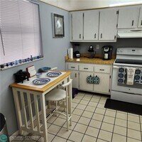 1820 Lauderdale Ave photo'