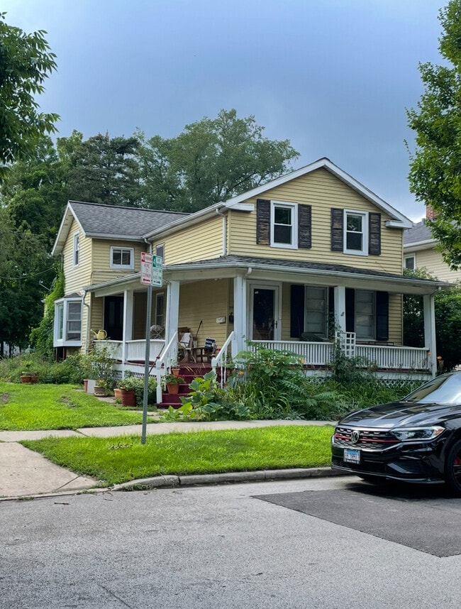 property at 209 Center St