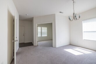 710 Yorkshire Dr in Albemarle, NC - Building Photo - Building Photo