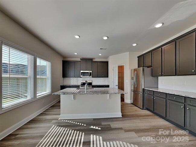 212 Queenshall Rd in Mooresville, NC - Building Photo - Building Photo