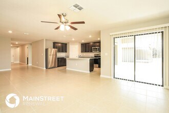 271 Fig Ct in Poinciana, FL - Building Photo - Building Photo
