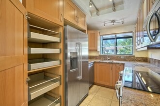 1956 Sandstone Vista Ln in Encinitas, CA - Building Photo - Building Photo