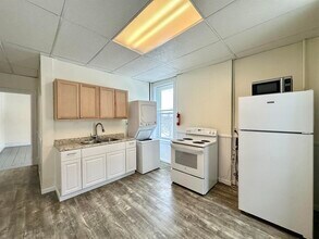 270 8th St in Troy, NY - Building Photo - Building Photo