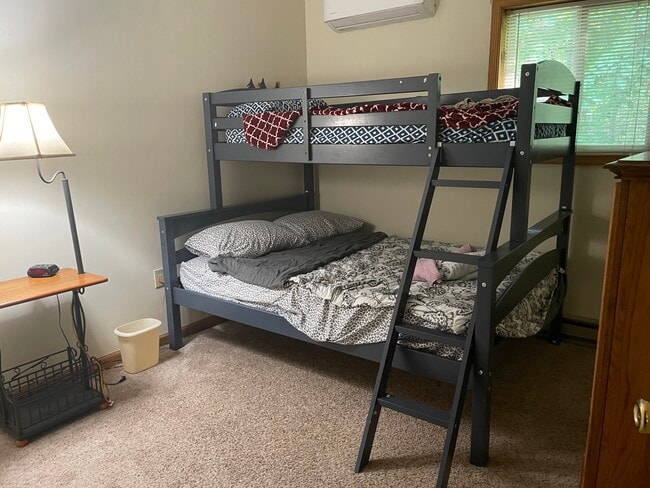 255 Mountain View Dr in Pocono Lake, PA - Building Photo - Building Photo