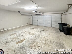 26023 Indian Clf in San Antonio, TX - Building Photo - Building Photo