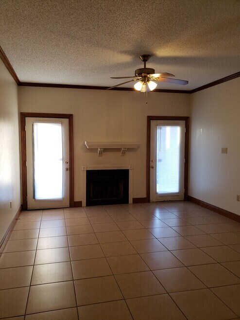 8114 Bayou Fountain Ave in Baton Rouge, LA - Building Photo