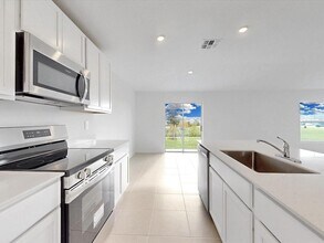 3493 Chinotto Dr in Lake Alfred, FL - Building Photo - Building Photo