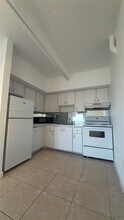 8950 NE 8th Ave in Miami, FL - Building Photo - Building Photo