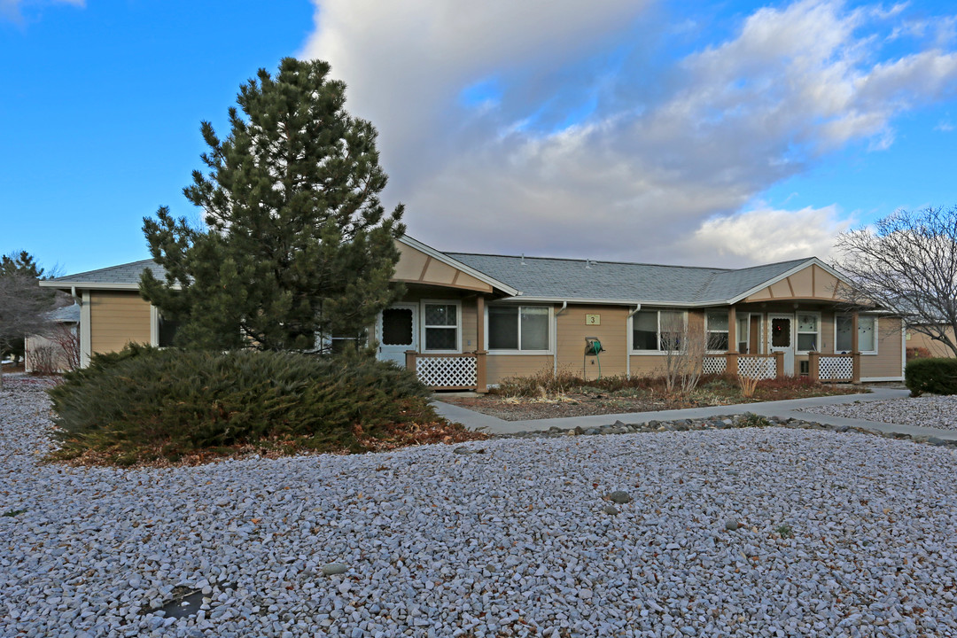 Bethel Plaza in Sparks, NV - Foto de edificio