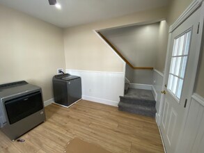 5592 Old U.S. 22 in Shartlesville, PA - Building Photo - Building Photo