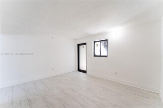 1515 NW N River Dr in Miami, FL - Building Photo - Building Photo