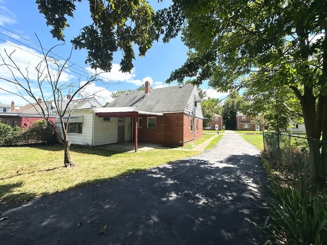 property at 23781 Hartland Rd