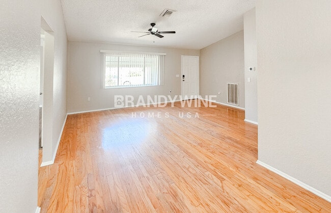 18805 Green Park Rd in Hudson, FL - Building Photo - Building Photo