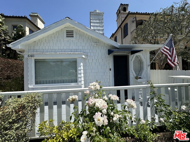property at 440 Howland Canal