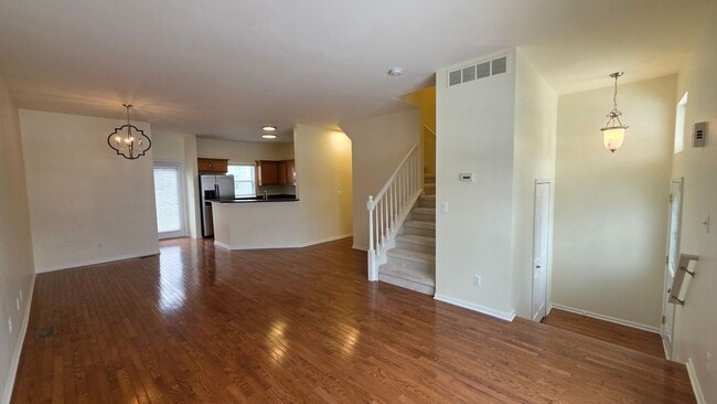 1547 Cass Lake Rd in Keego Harbor, MI - Building Photo - Building Photo