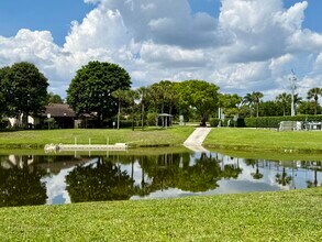 12752 Westhampton Cir in Wellington, FL - Building Photo - Building Photo