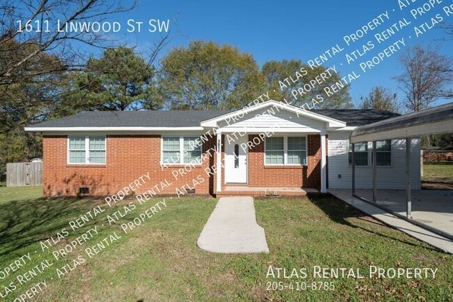 property at 1611 Linwood St SW