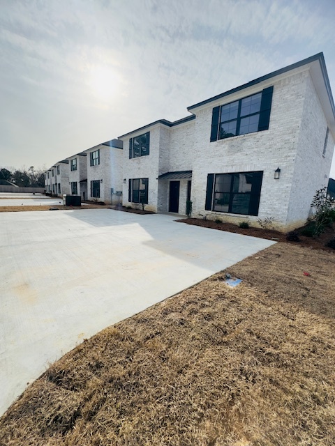 property at 2555 Arkansas Rd