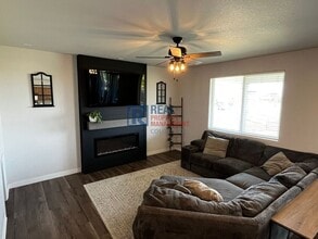 6525 Dry Fork Cir in Frederick, CO - Building Photo - Building Photo