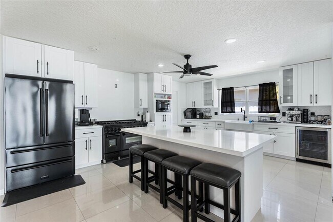 3263 Lorimar Ln in St. Cloud, FL - Building Photo - Building Photo