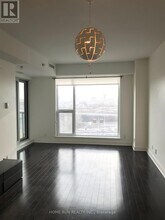 300 Lett St in Ottawa, ON - Building Photo - Building Photo