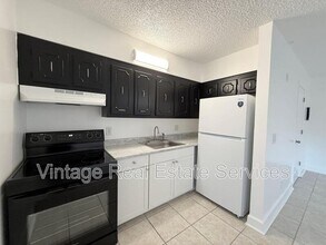 3301 58th Ave S in St. Petersburg, FL - Building Photo - Building Photo