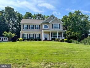 39929 Grandview Haven Dr in Mechanicsville, MD - Building Photo - Building Photo