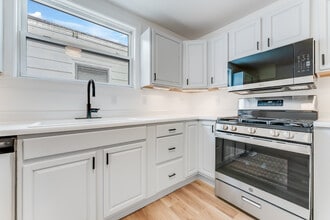 2112 Gould Ave in Clarksburg, WV - Building Photo - Building Photo