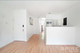 45 Avenue B in New York, NY - Building Photo - Building Photo